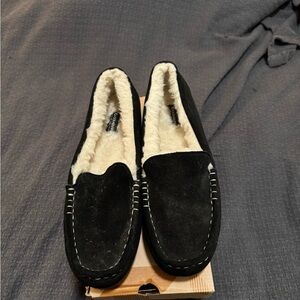 Koolaburra Black and Cream Loafers Slip-Ons